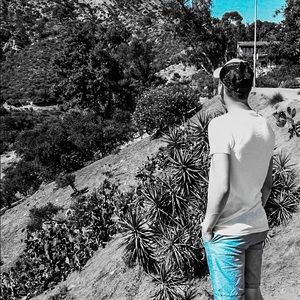 Meet your Posher, Zelig